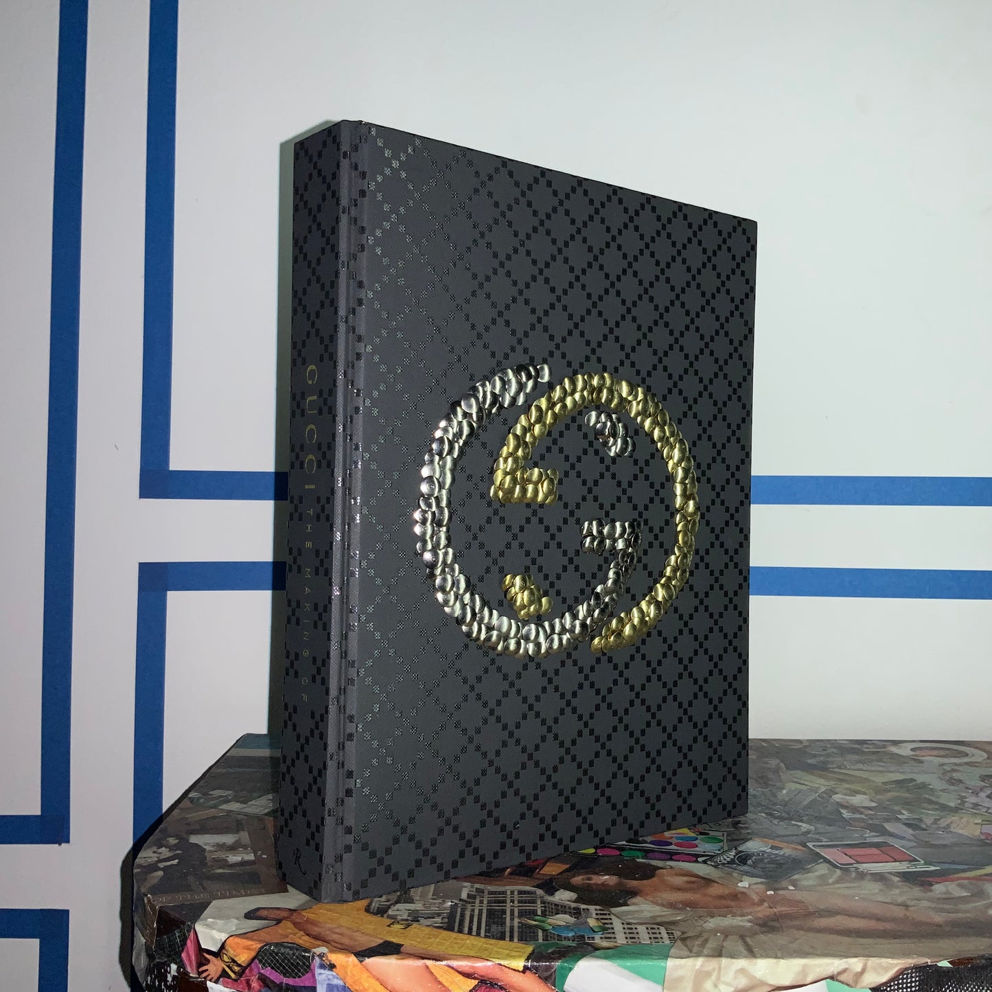 the bms. Gucci : The Making Of hand tacked book